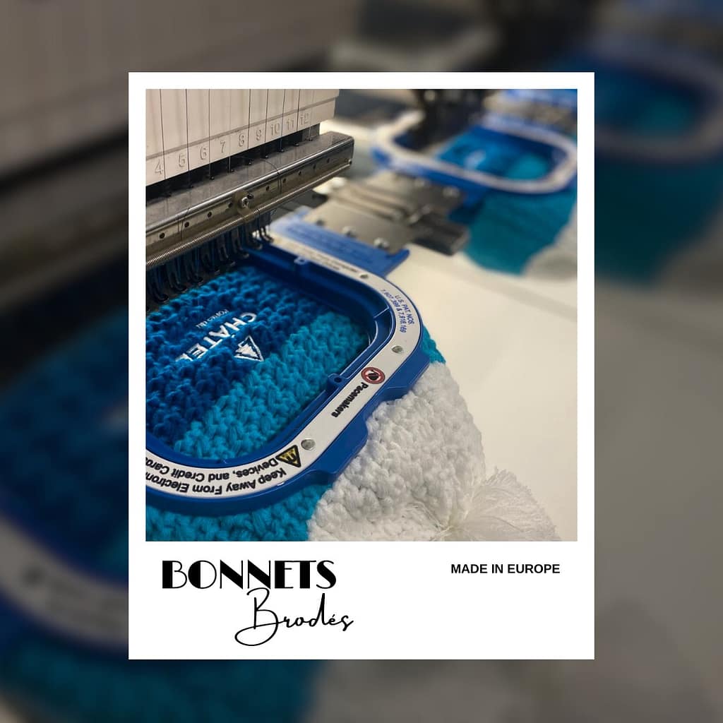 Bonnets brodés